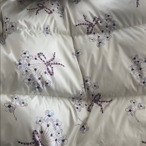 Coach jacket short puffer size M Hooded water resistant. - Picture 13 of 15